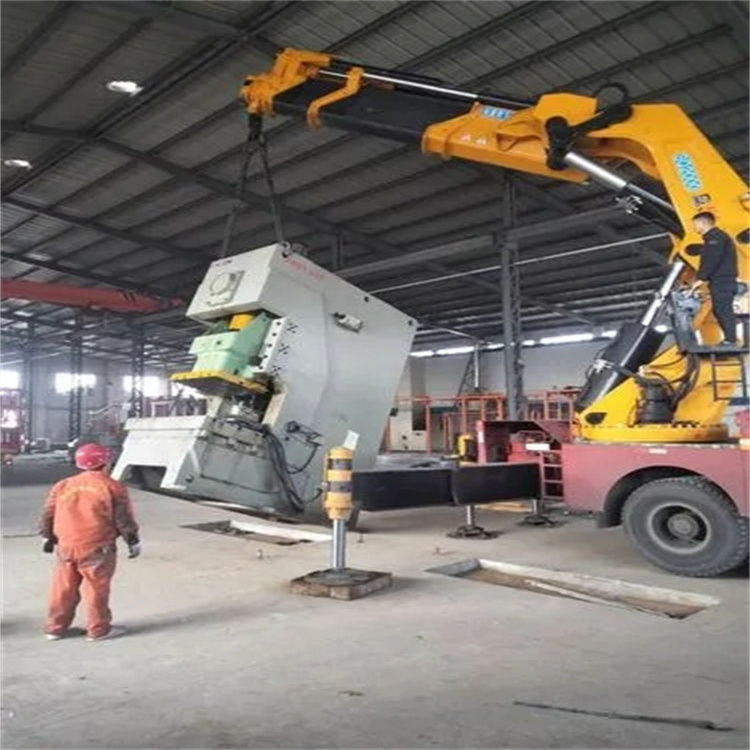 绩溪县80吨折臂吊车出租附近电话