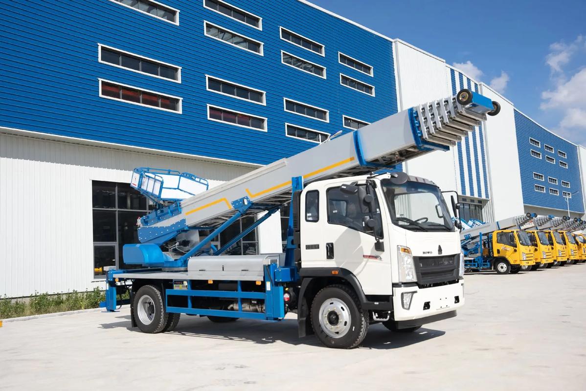 绩溪县出租云梯车高空作业车 建筑垃圾搬运